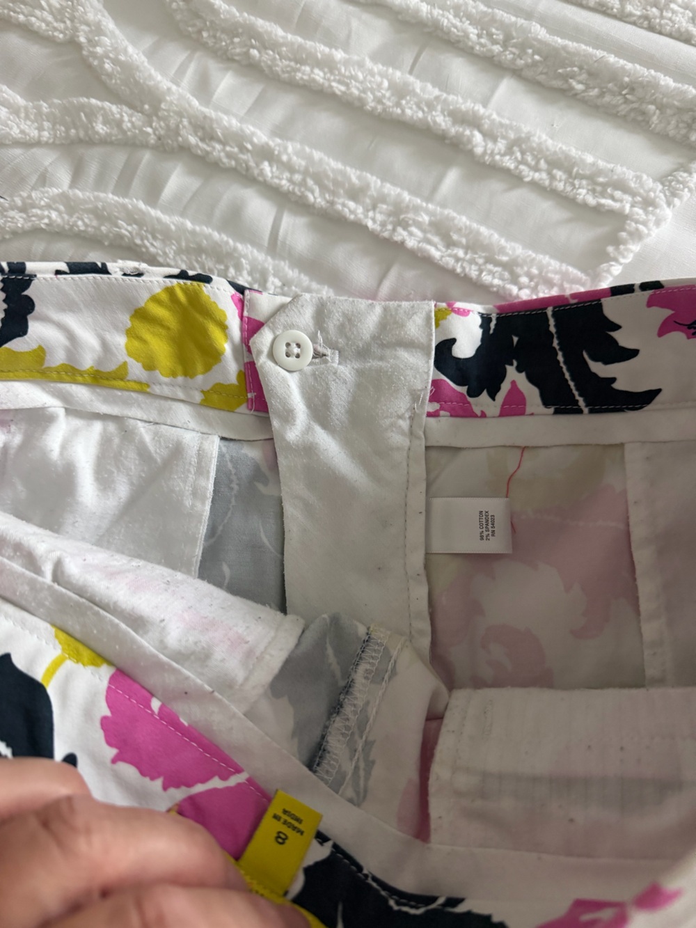 Banana Republic Pink Black Yellow Scroll-Print Bermuda Shorts - Picture 10 of 11